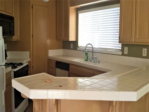 $3,450 | 23166 Rancho Peak Place, Murrieta, CA 92562