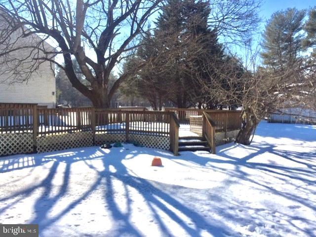 14734 York Road Sparks, MD 21152 - Photo 2 of 16 Huge Rear Deck