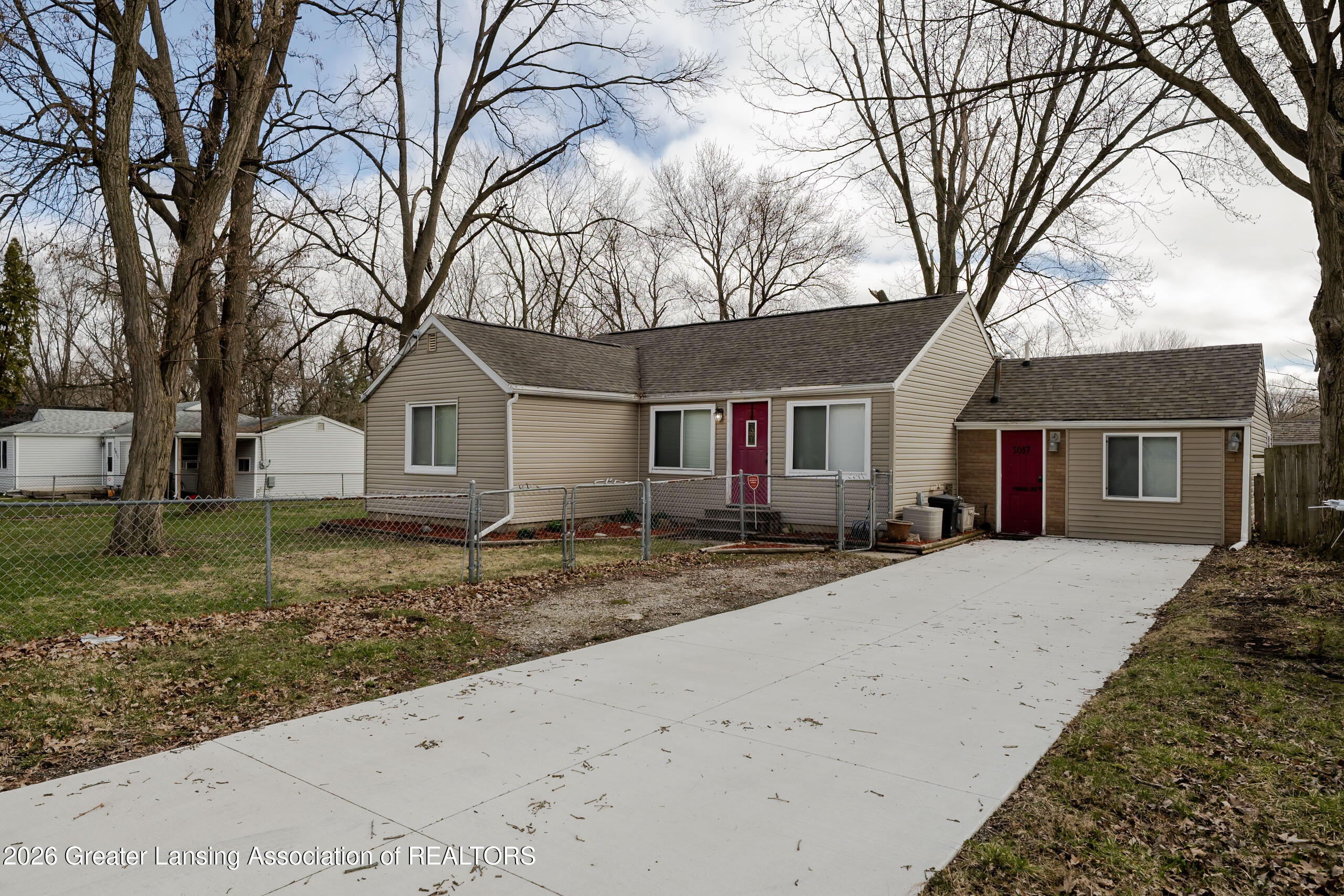 5017 Ingham Street Lansing, MI 48911 - Photo 4 of 33 2
