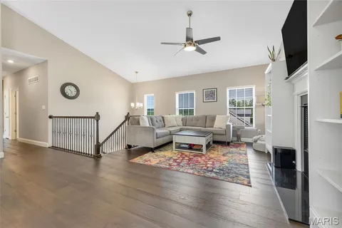 $325,000 | 1001 Remington Drive, Imperial, MO 63052