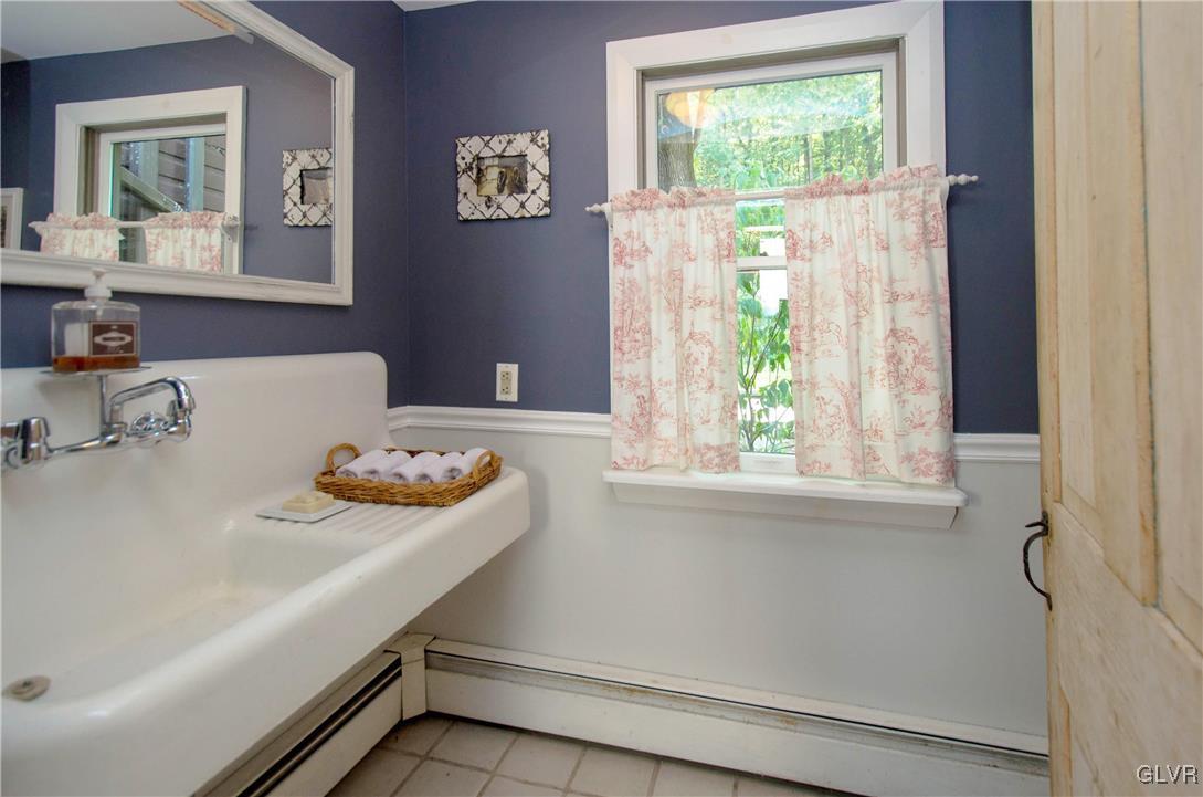 2671 Wassergass Road Hellertown, PA 18055 - Photo 15 of 29 Gallery Image 15