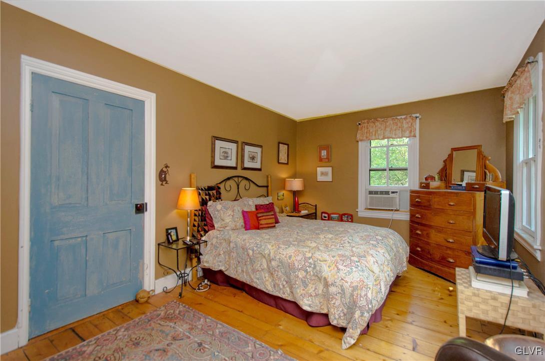 2671 Wassergass Road Hellertown, PA 18055 - Photo 18 of 29 Gallery Image 18