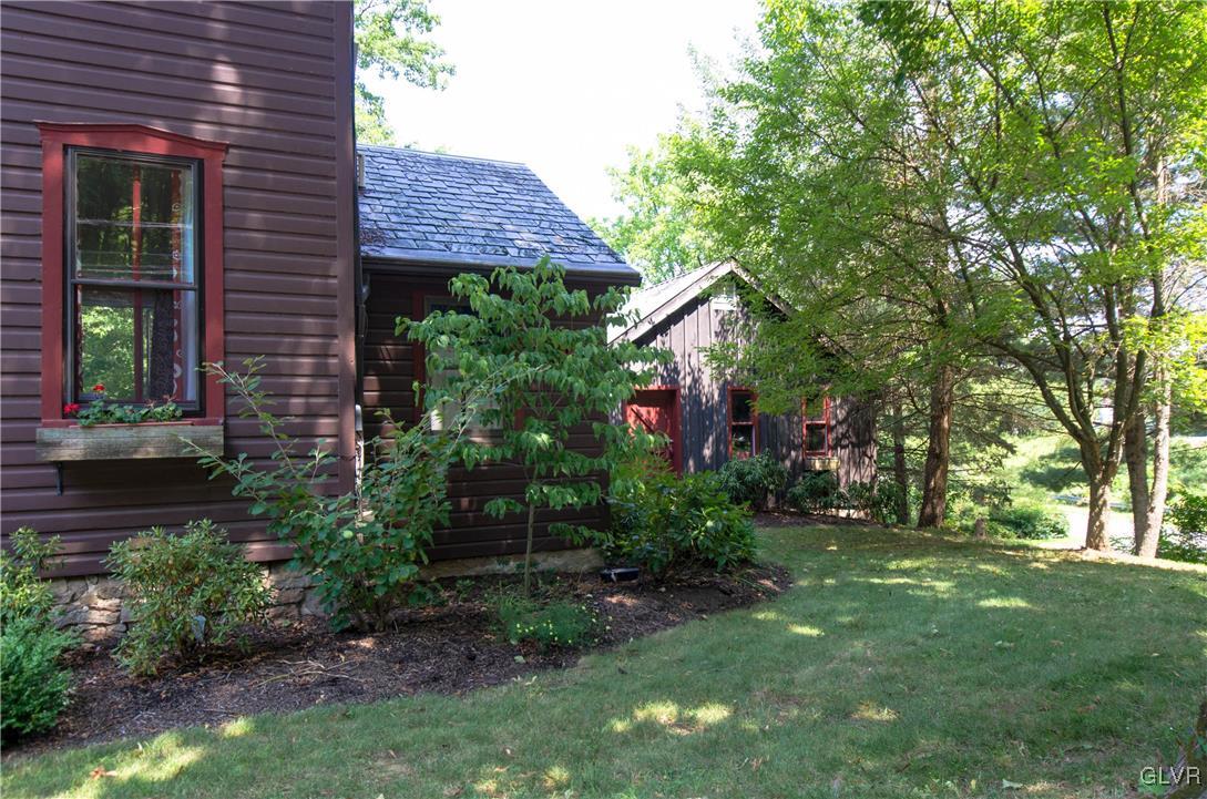 2671 Wassergass Road Hellertown, PA 18055 - Photo 4 of 29 Gallery Image 4