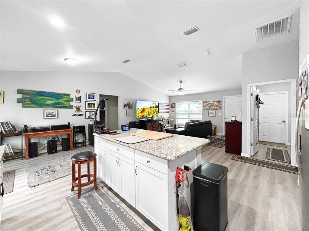 20061 Southwest 83rd Place Dunnellon, FL 34431 - Photo 7 of 23