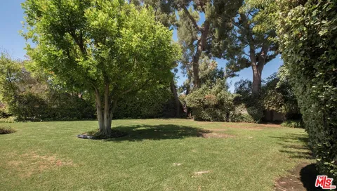 $799,999 | 5115 Kester Avenue, Unit 14, Sherman Oaks, CA 91403