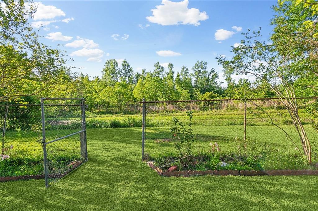 106 Somerset Road Laplace, LA 70068 - Photo 19 of 20 Gallery Image 19