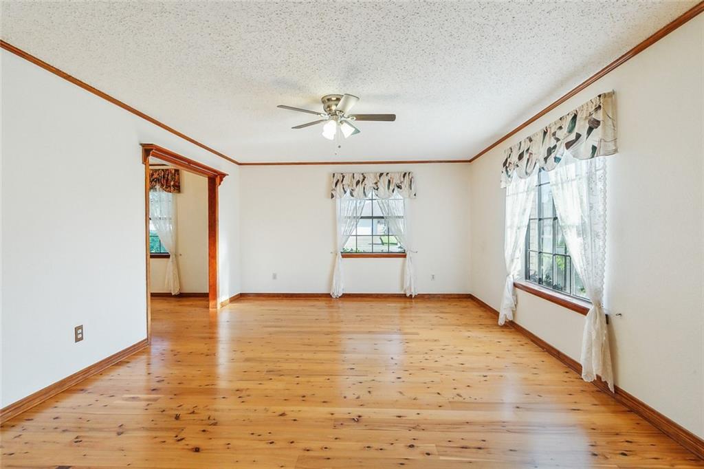 106 Somerset Road Laplace, LA 70068 - Photo 4 of 20 Gallery Image 4
