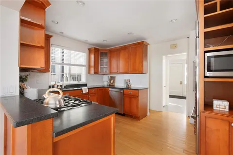 $995,000 | 325 Wayland Avenue, Providence, RI 02906