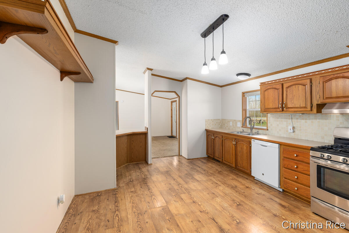 1397 Youngs Road Orleans, MI 48865 - Photo 6 of 29 1397-Youngs_005
