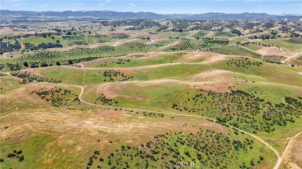 0 Nygren Road Paso Robles, CA 93446 - Photo 16 of 18 a view of an ocean and a mountain