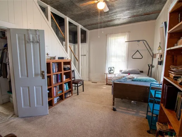 $249,900 | 516 West 8th Street, Cameron, MO 64429