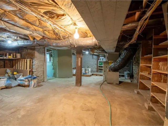 $249,900 | 516 West 8th Street, Cameron, MO 64429