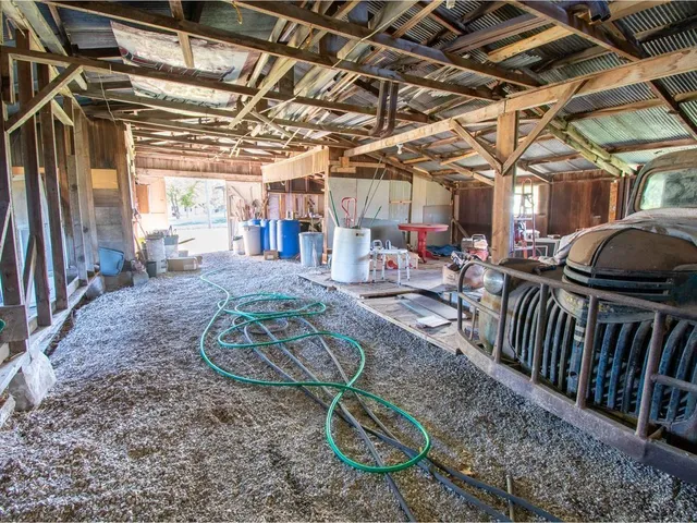 $249,900 | 516 West 8th Street, Cameron, MO 64429