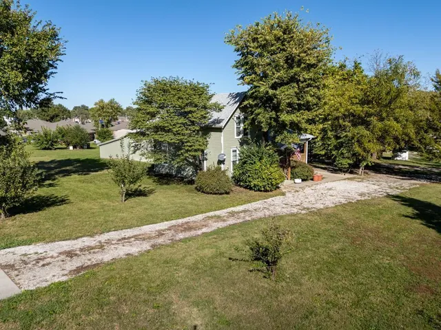 $249,900 | 516 West 8th Street, Cameron, MO 64429