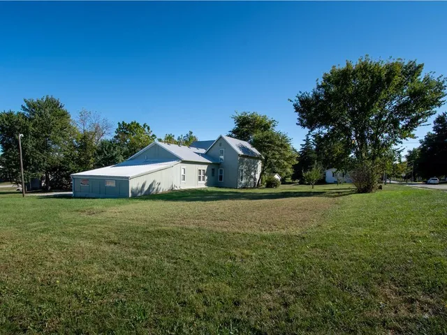 $249,900 | 516 West 8th Street, Cameron, MO 64429