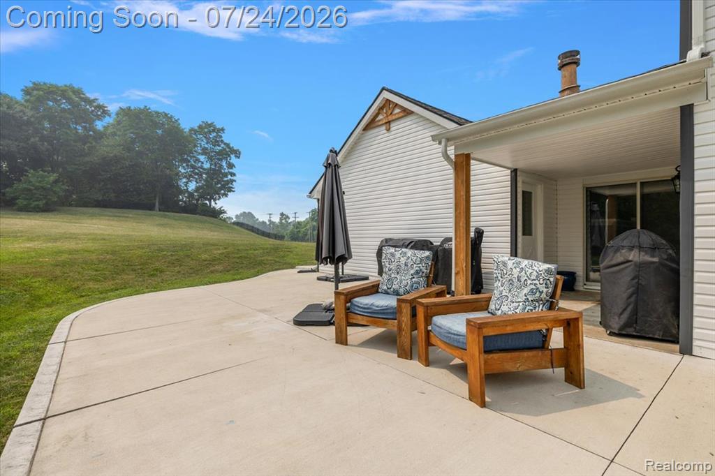 3365 Maybee Road Lake Orion, MI 48359 - Photo 6 of 61
