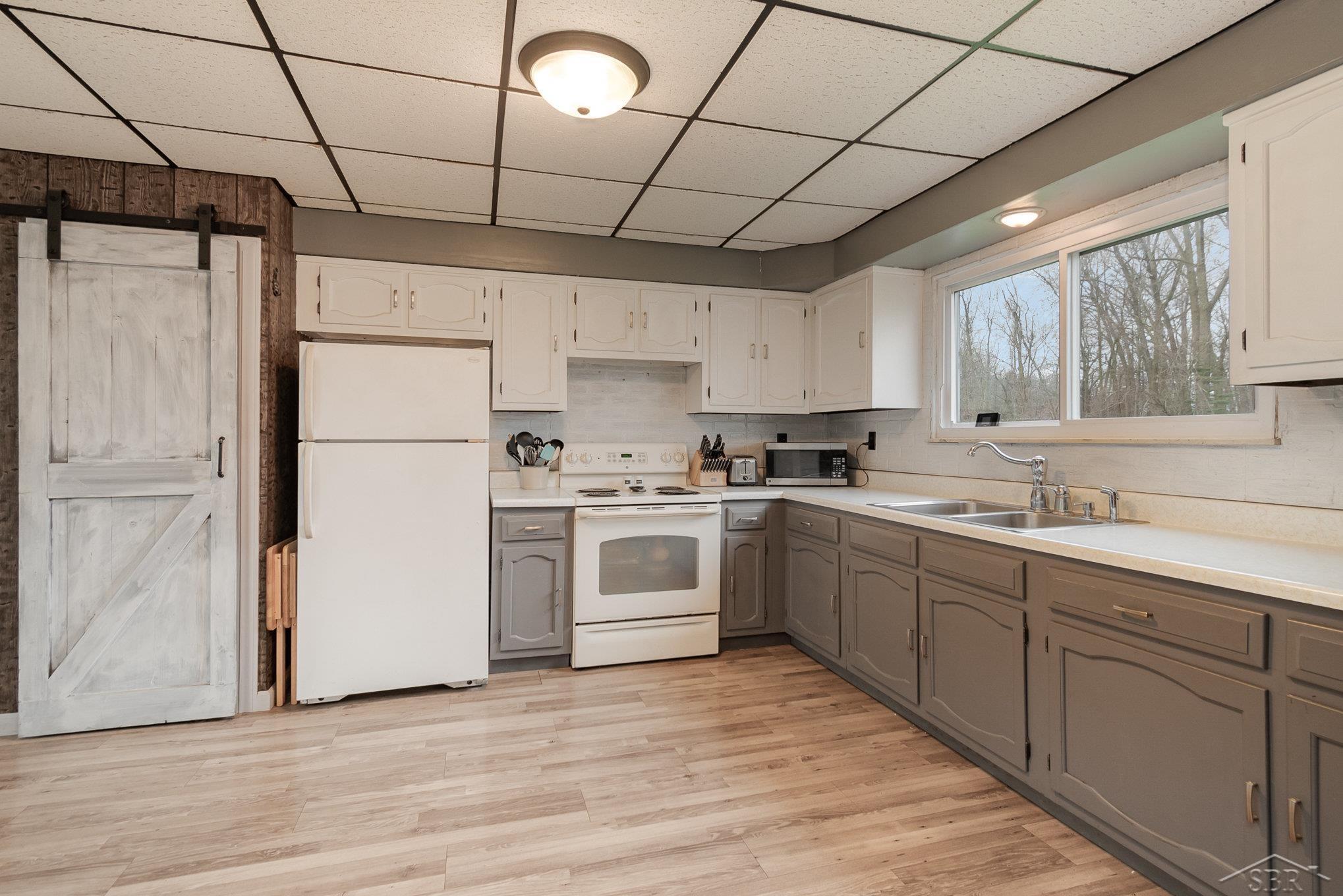 2258 Rose Island Road Sebewaing, MI 48759 - Photo 2 of 37