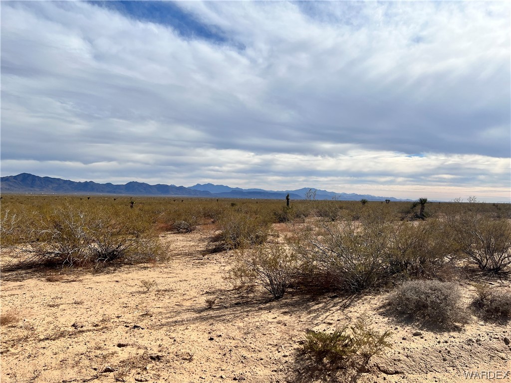 0 Glen Canyon Road Golden Valley, AZ 86413 - Photo 10 of 24