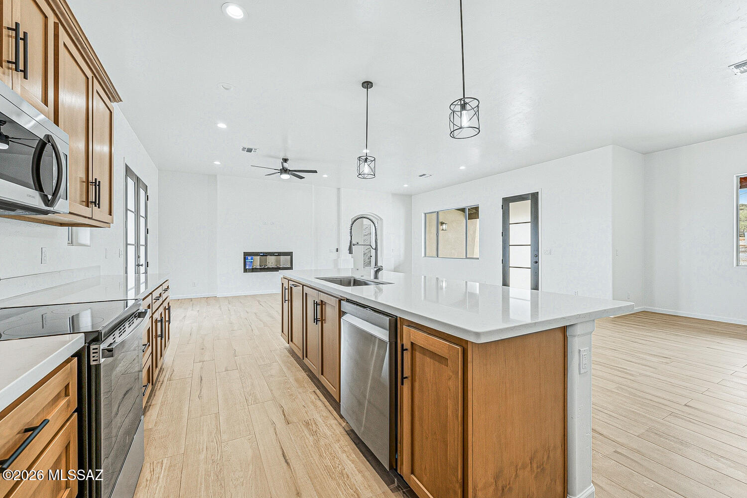 32 Calle Dinamarca Rio Rico, AZ 85648 - Photo 2 of 39