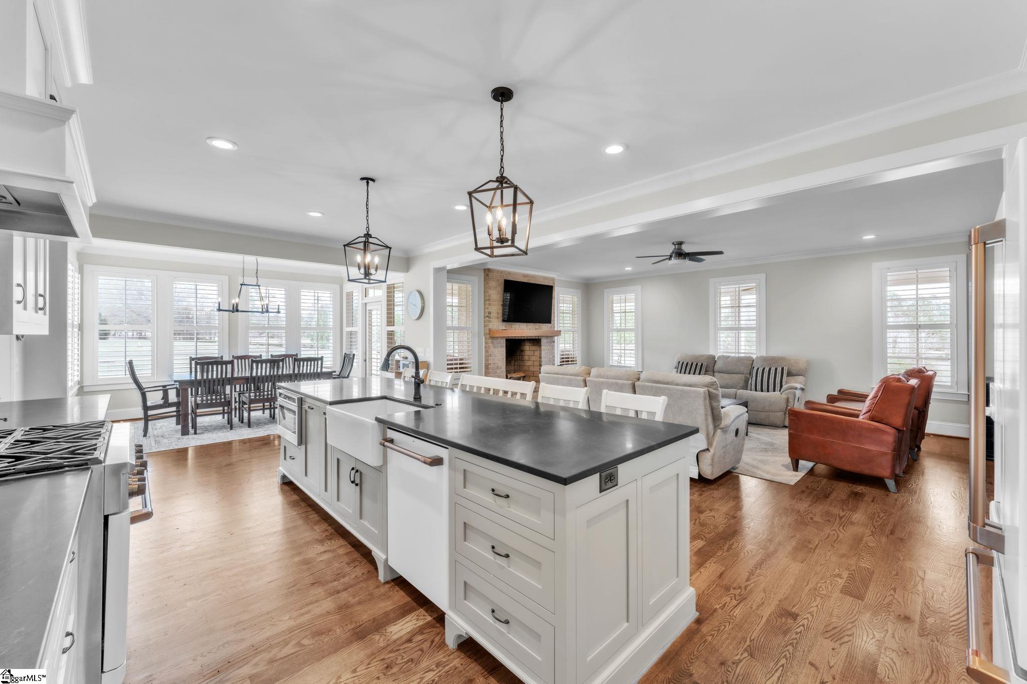 766 McKelvey Road Pelzer, SC 29669 - Photo 11 of 41