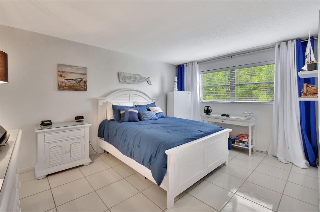 2615 Northeast 3rd Street, Unit 411 Boynton Beach, FL 33435 - Photo 19 of 64