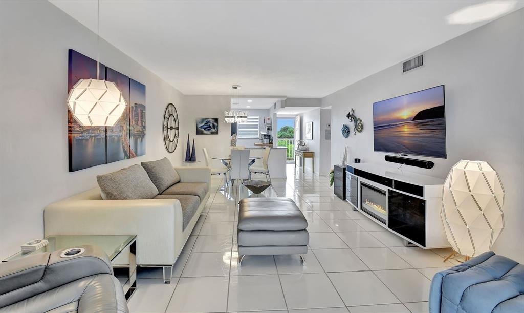 2615 Northeast 3rd Street, Unit 411 Boynton Beach, FL 33435 - Photo 3 of 64