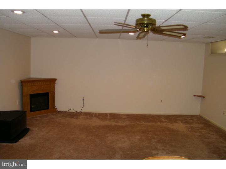 31 Raintree Drive Hamilton, NJ 08690 - Photo 21 of 25 Gallery Image 21