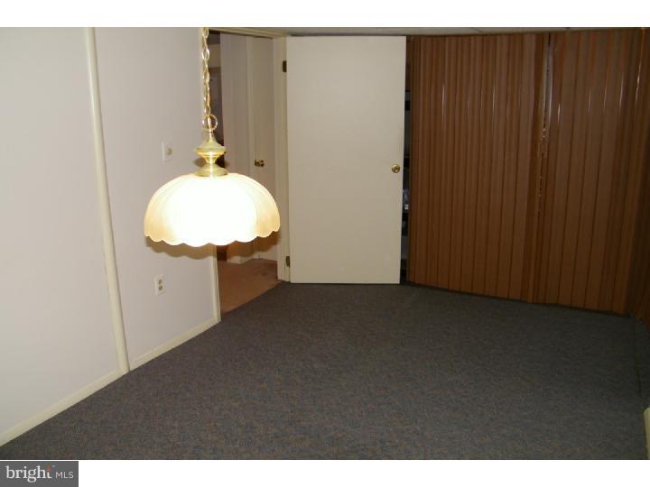 31 Raintree Drive Hamilton, NJ 08690 - Photo 24 of 25 Gallery Image 24