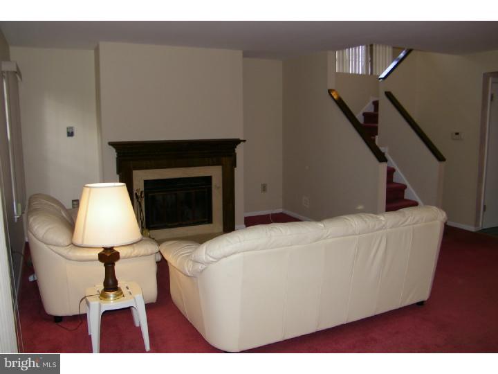 31 Raintree Drive Hamilton, NJ 08690 - Photo 7 of 25 Gallery Image 7