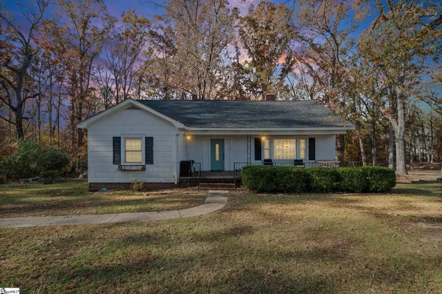 $184,900 | 10 Higgins Drive, Ware Shoals, SC 29692