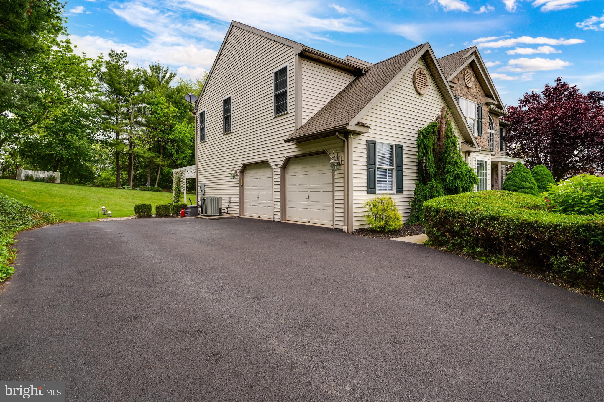 735 Rivervale Road Reading, PA 19605 - Photo 5 of 57 Gallery Image 5
