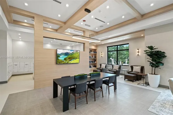 $2,625 | 3991 Northwest 82nd Avenue, Unit 1213, Hollywood, FL 33024