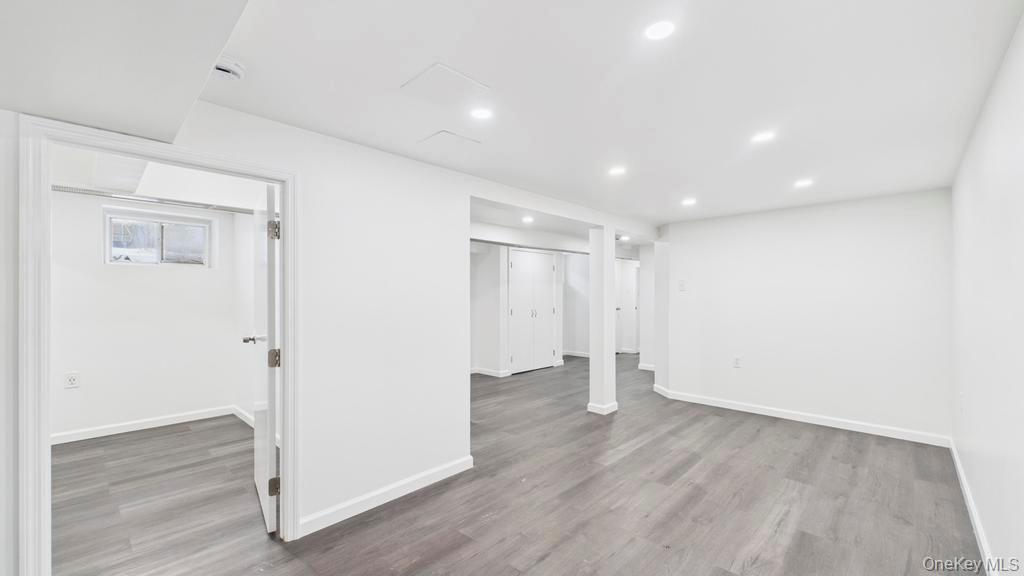 142-16 223rd Street Queens, NY 11413 - Photo 26 of 36