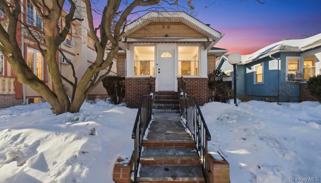 142-16 223rd Street Queens, NY 11413 - Photo 3 of 36