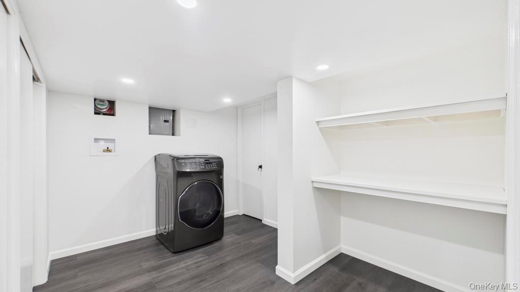 142-16 223rd Street Queens, NY 11413 - Photo 32 of 36