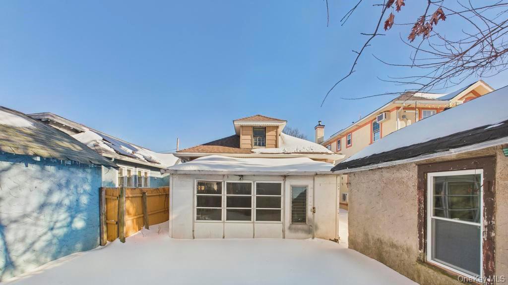 142-16 223rd Street Queens, NY 11413 - Photo 7 of 36