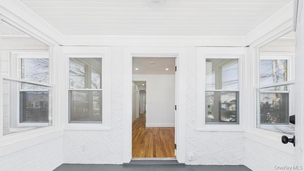 142-16 223rd Street Queens, NY 11413 - Photo 8 of 36