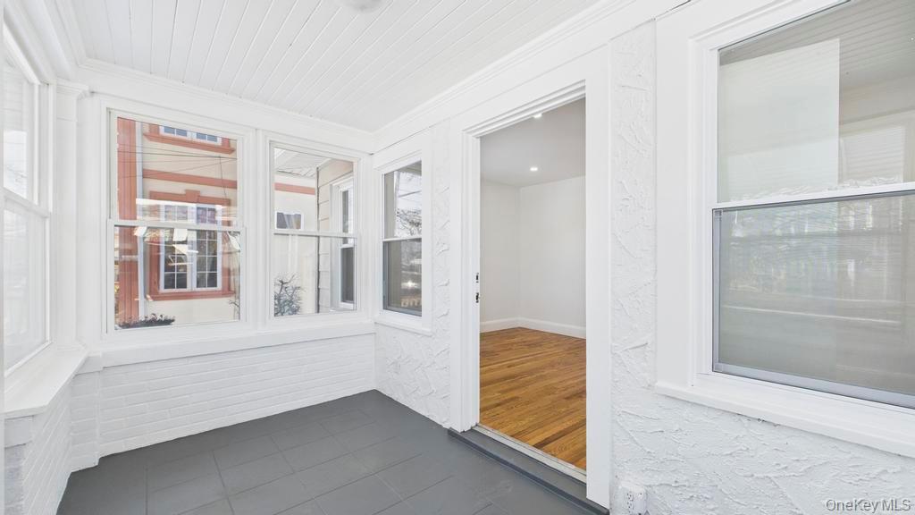 142-16 223rd Street Queens, NY 11413 - Photo 9 of 36