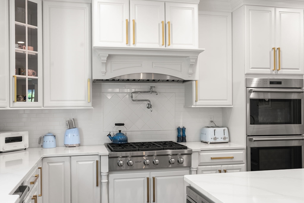 52 Goodman's Hill Road Sudbury, MA 01776 - Photo 10 of 41