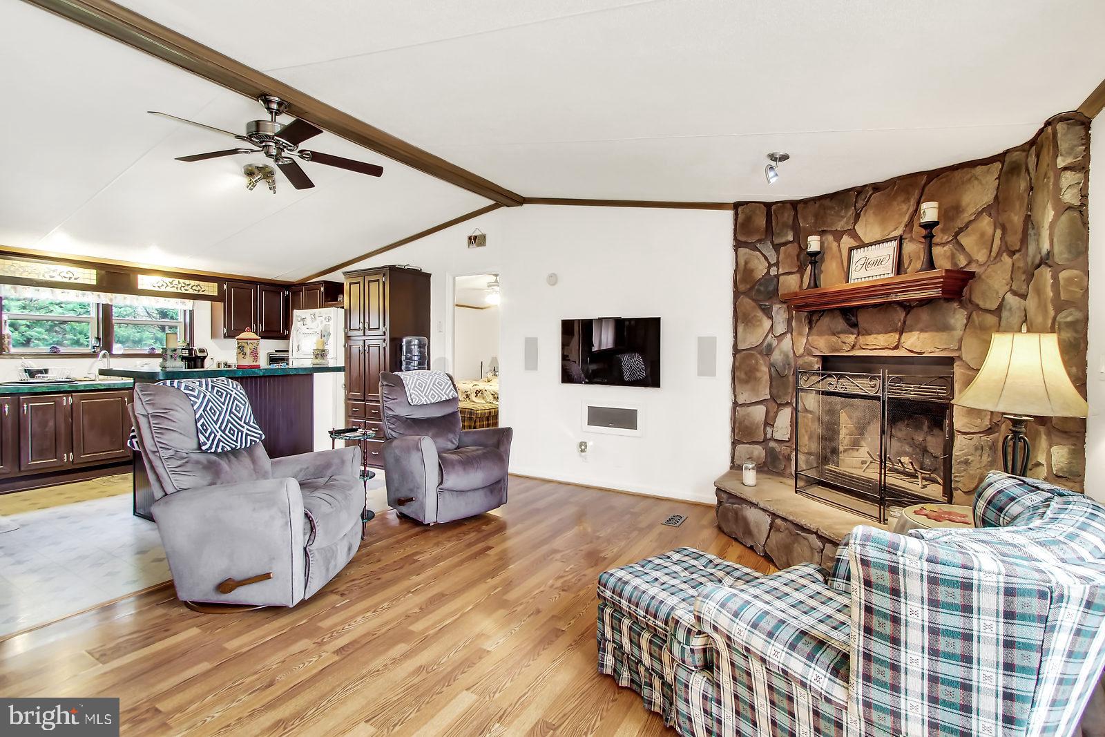 49 Clubhouse Road Delta, PA 17314 - Photo 3 of 26 Gallery Image 3