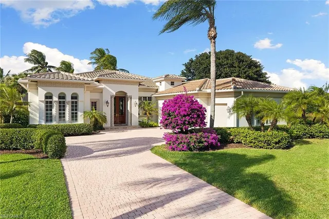 $4,300,000 | 1701 Venezia Way, Naples, FL 34105