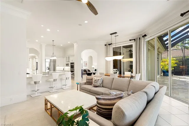 $4,300,000 | 1701 Venezia Way, Naples, FL 34105