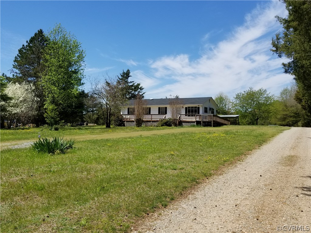 11530 Chula Road Amelia Court House, VA 23002 - Photo 3 of 27 Gallery Image 3