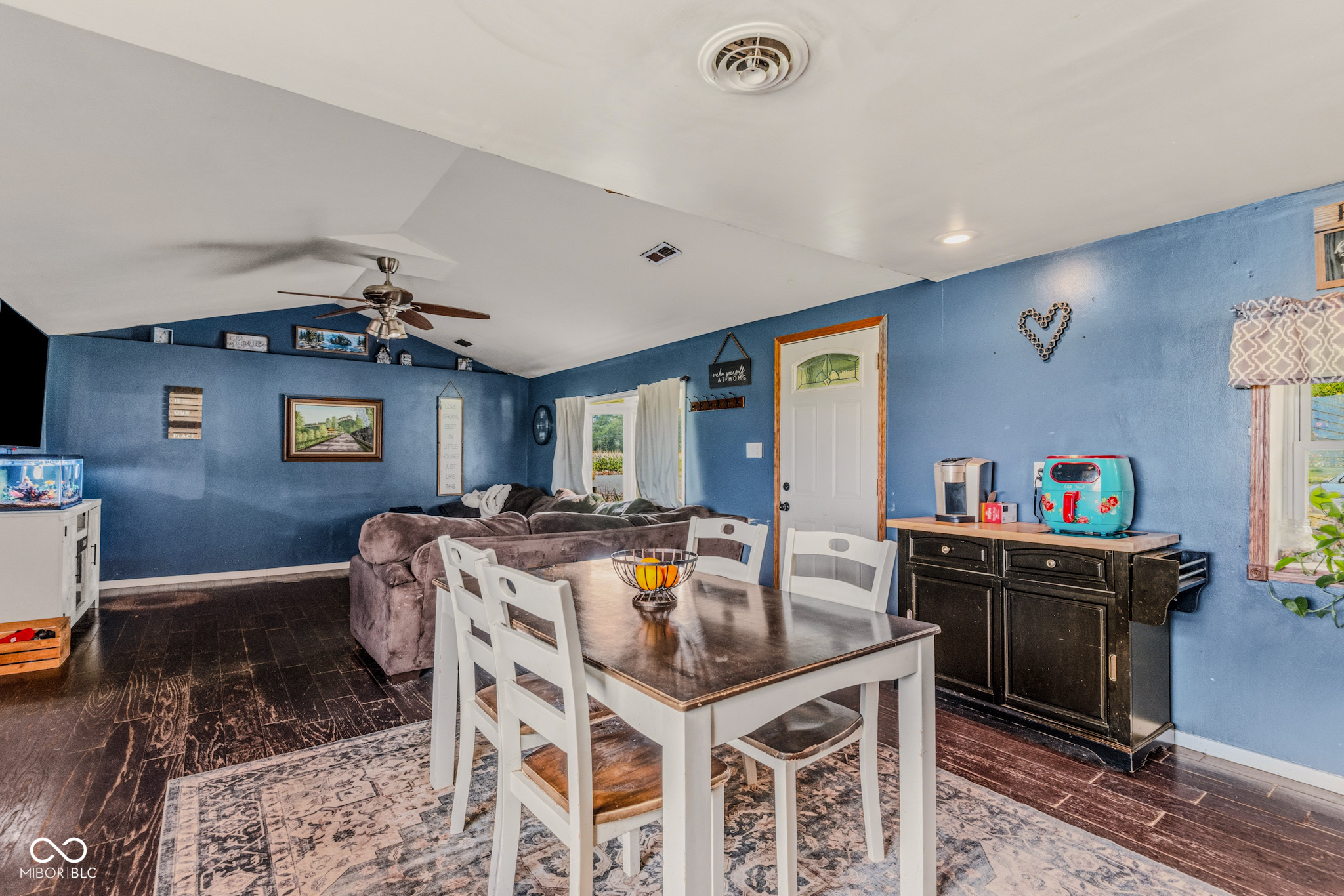 5653 South Jonesville Road Columbus, IN 47201 - Photo 10 of 32