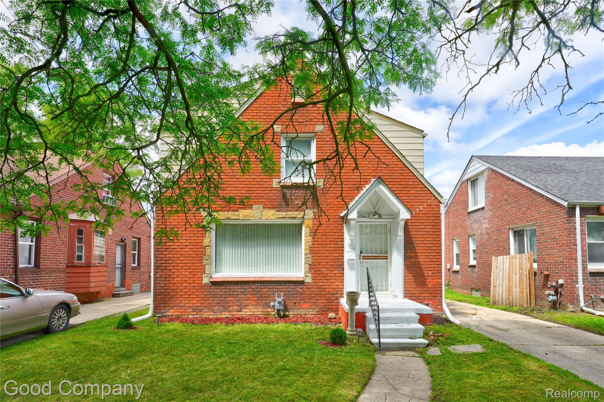 18669 Coyle Street Detroit, MI 48235 - Photo 33 of 41 18669 Coyle St. Detroit-2.jpg