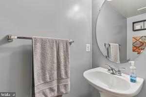 5870 Deer Ridge Lane Elkridge, MD 21075 - Photo 24 of 44