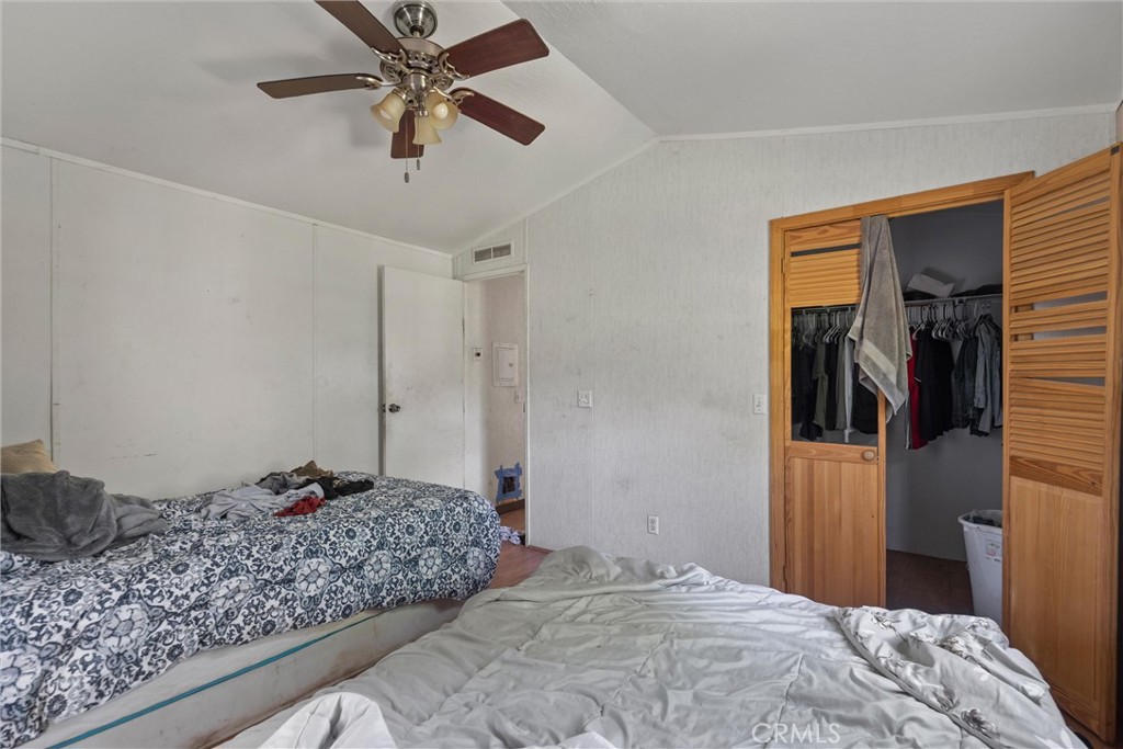 300 Purple Rock Road Bangor, CA 95914 - Photo 15 of 53