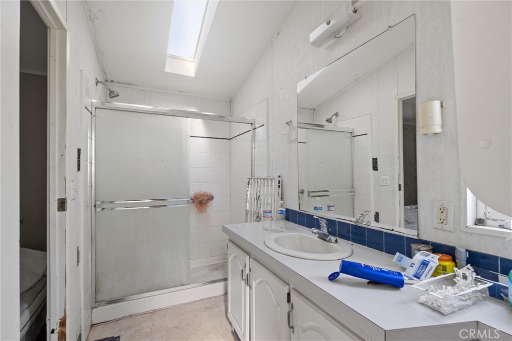 300 Purple Rock Road Bangor, CA 95914 - Photo 17 of 53