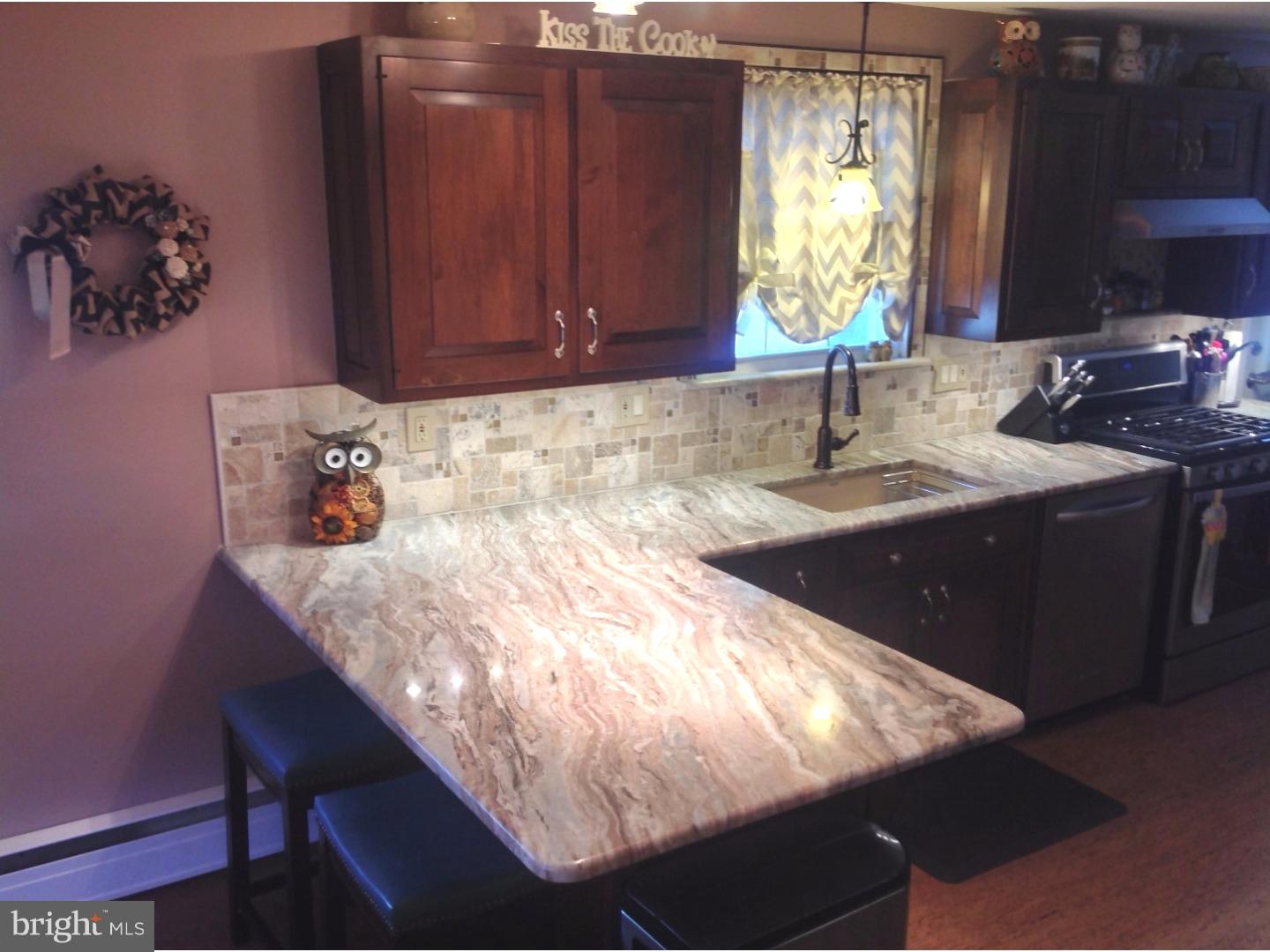 1468 Sinkler Road Warminster, PA 18974 - Photo 3 of 25 Gallery Image 3
