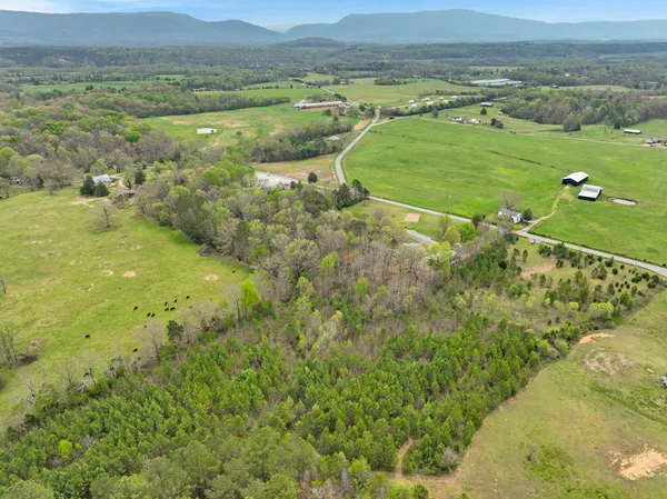 $130,000 | 329 County Road 775, Riceville, TN 37370